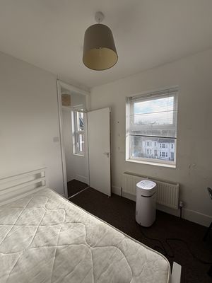 Photo 10- click for photo gallery